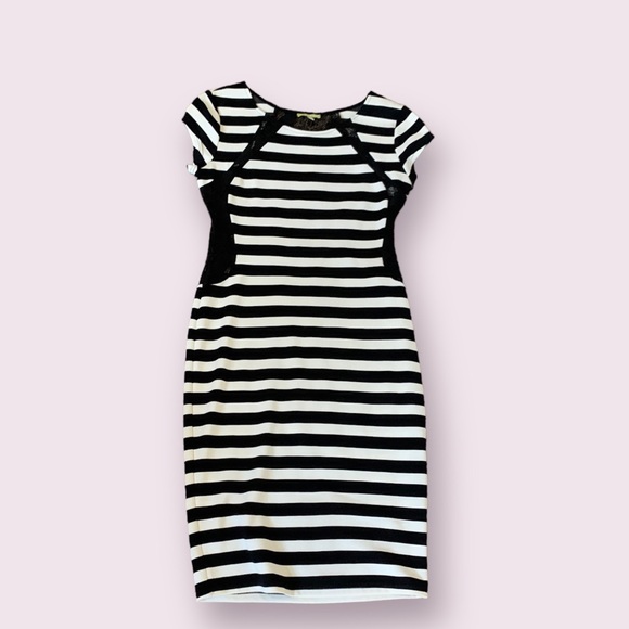 * WITH TAGS* Gianni Bini Bodycon Laced-Back Midi Dress - Picture 3 of 4